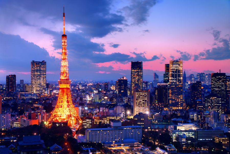 Фотообои Светится телебашня в Токио
